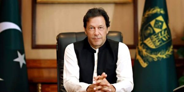  PM می رسد در فیصل آباد" عنوان = "PM به فیصل آباد می رسد" /> عکس پرونده
فیصل آباد ، 18 نوامبر (برنامه): عمران خان نخست وزیر روز چهارشنبه به اینجا رسید و قرار است یک روز شلوغ را سپری کند.
نخست وزیر به گرمی مورد استقبال فرماندار پنجاب چوداری محمد سرور و سردار وزیر پنجاب عسمان بزدار قرار گرفت در حالی که نمایندگان مجلس ، مقامات اداره محلی و سایر ادارات نیز به مناسبت حضور داشتند.
نخست وزیر قرار است پروژه های مختلف از جمله طرح های توسعه و لنگر خانه را افتتاح کند.
وی همچنین با نمایندگان مجلس و همچنین صادرکنندگان برجسته ، تولیدکنندگان پارچه ، جامعه بازرگانی و حاملان دفتر اتاق تجارت و صنعت فیصل آباد (FCCI) دیدار خواهد کرد.

</pre>
<p><a href=